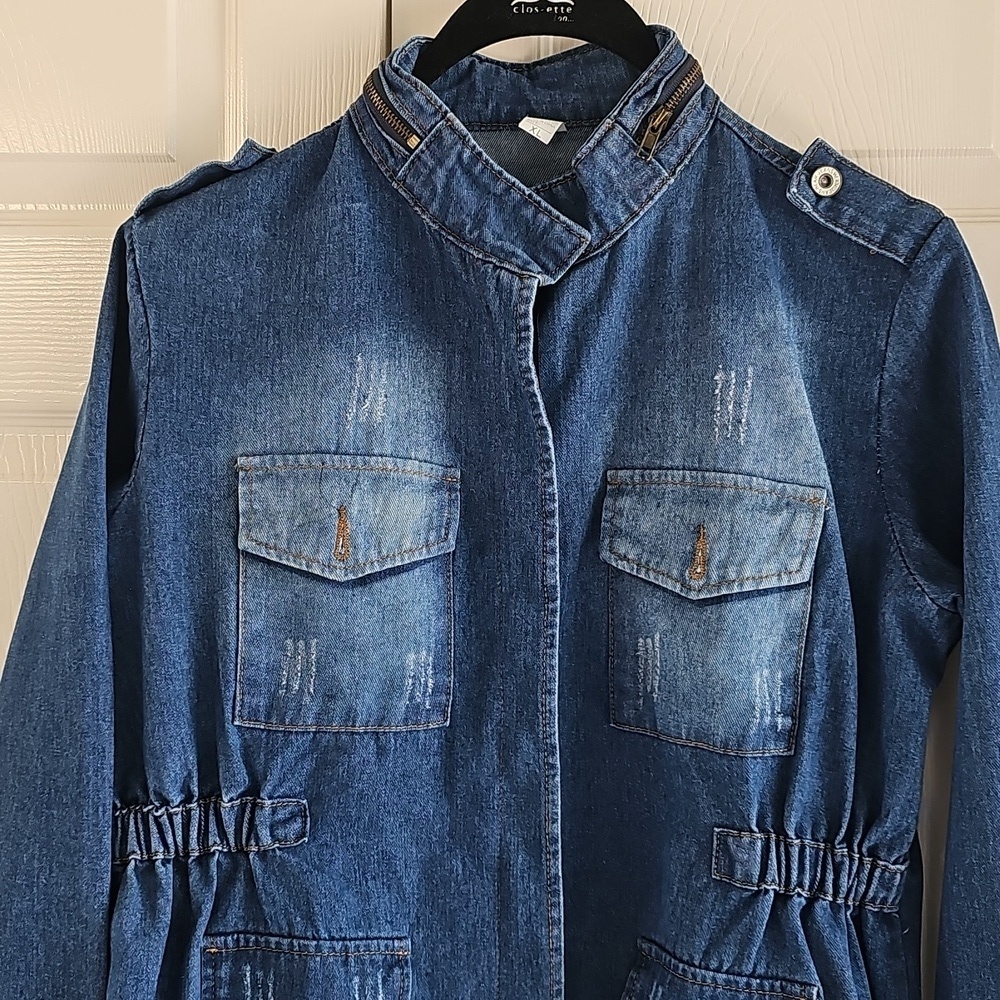 NWOT JEANS Women's Jean Jacket Multiple Pockets Zip Elastic Waist Distressed L - Picture 7 of 16